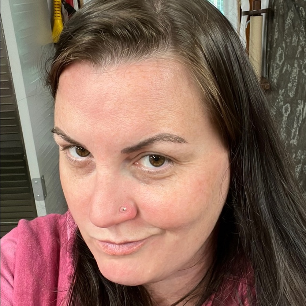Meet your Posher, Cindy